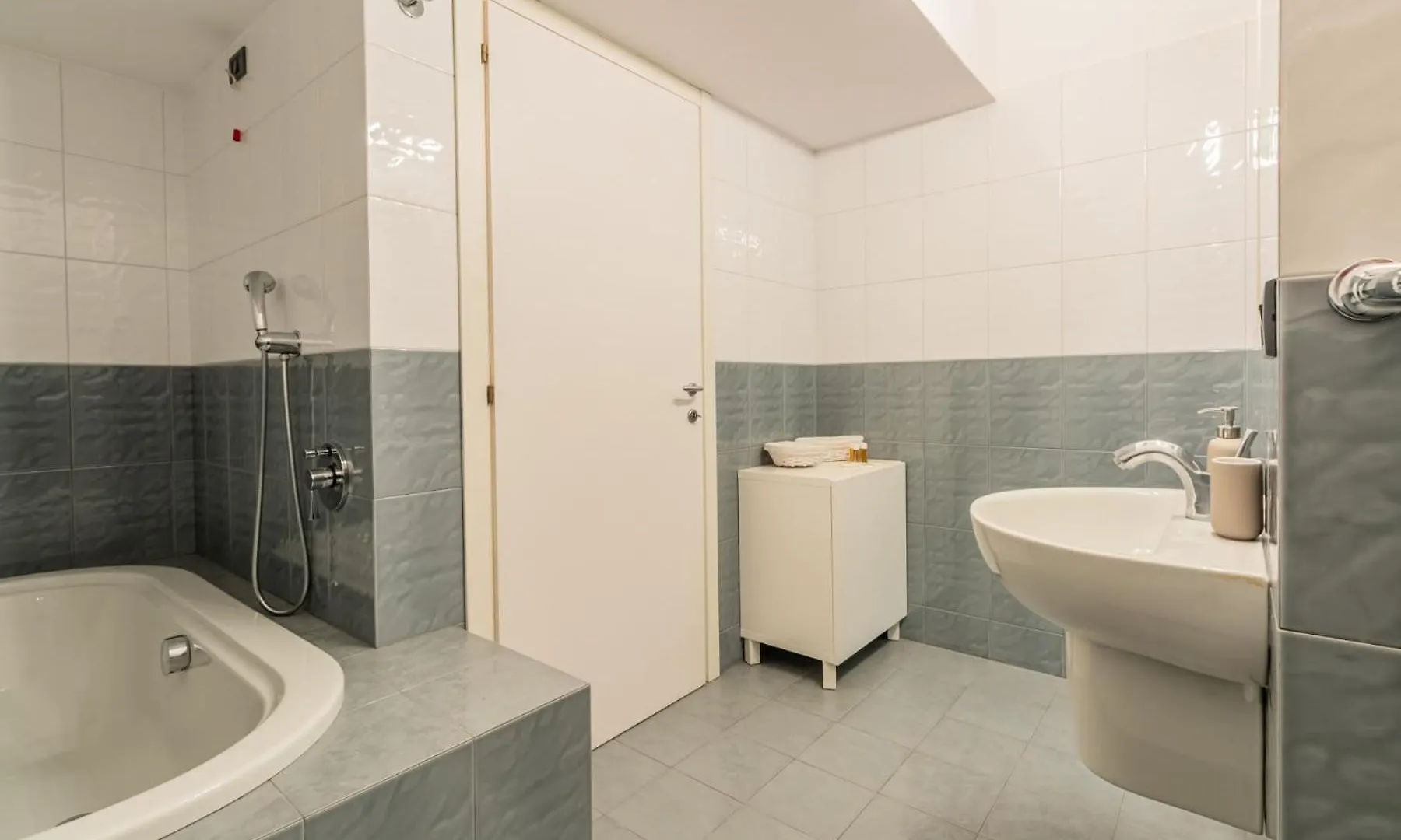 Homeby, Maisonette Lodovica Milan